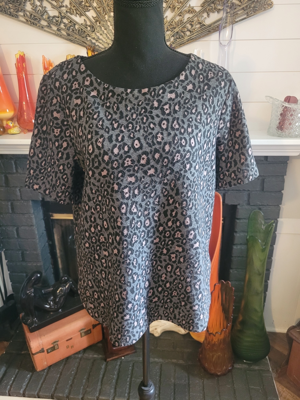 LOFT Black and Pink Leopard Print Short Sleeve Top